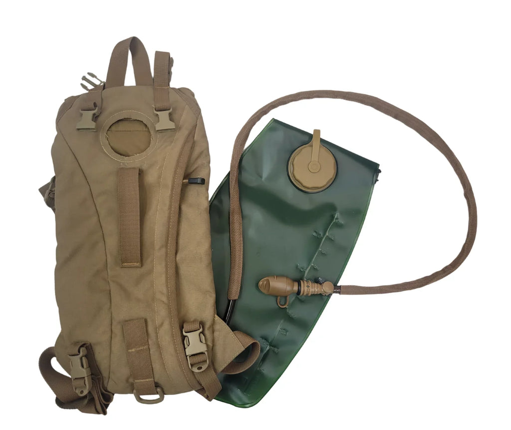 Military Outdoor Clothing Previously Issued Coyote Hydration System Carrier with never pre-owned import bladder