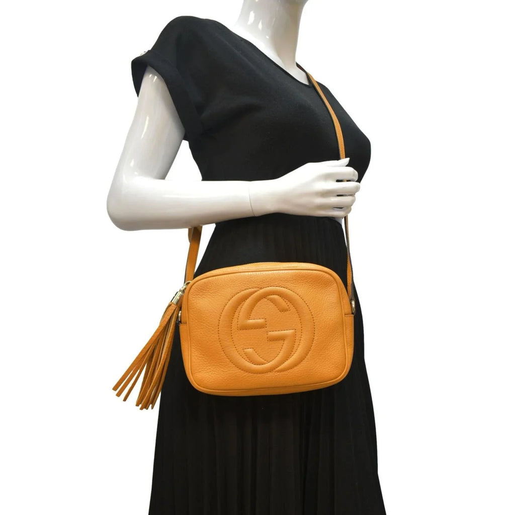 Pre-owned GUCCI Soho Disco Camera Leather Crossbody Bag Orange 308364