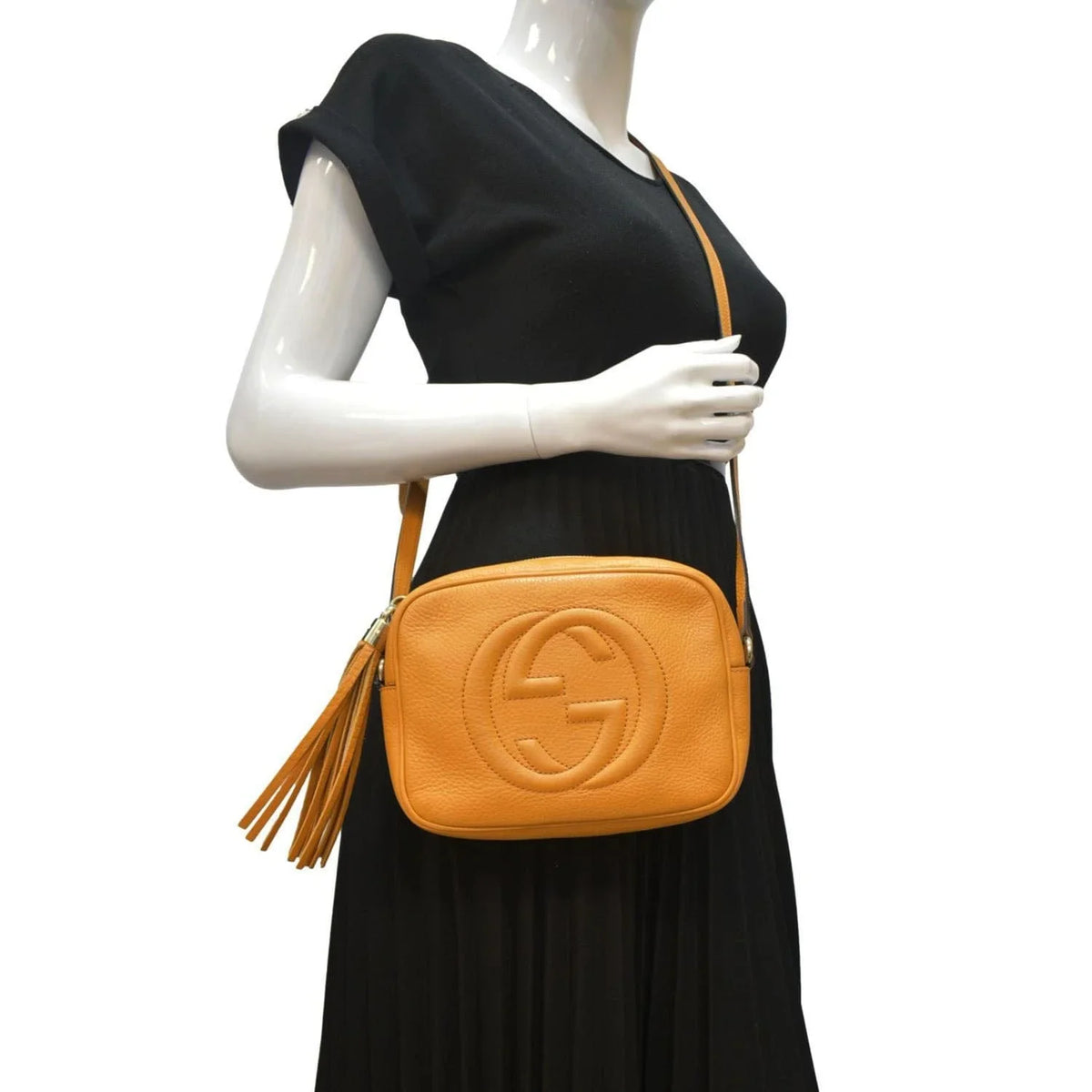 Pre-owned GUCCI Soho Disco Camera Leather Crossbody Bag Orange 308364